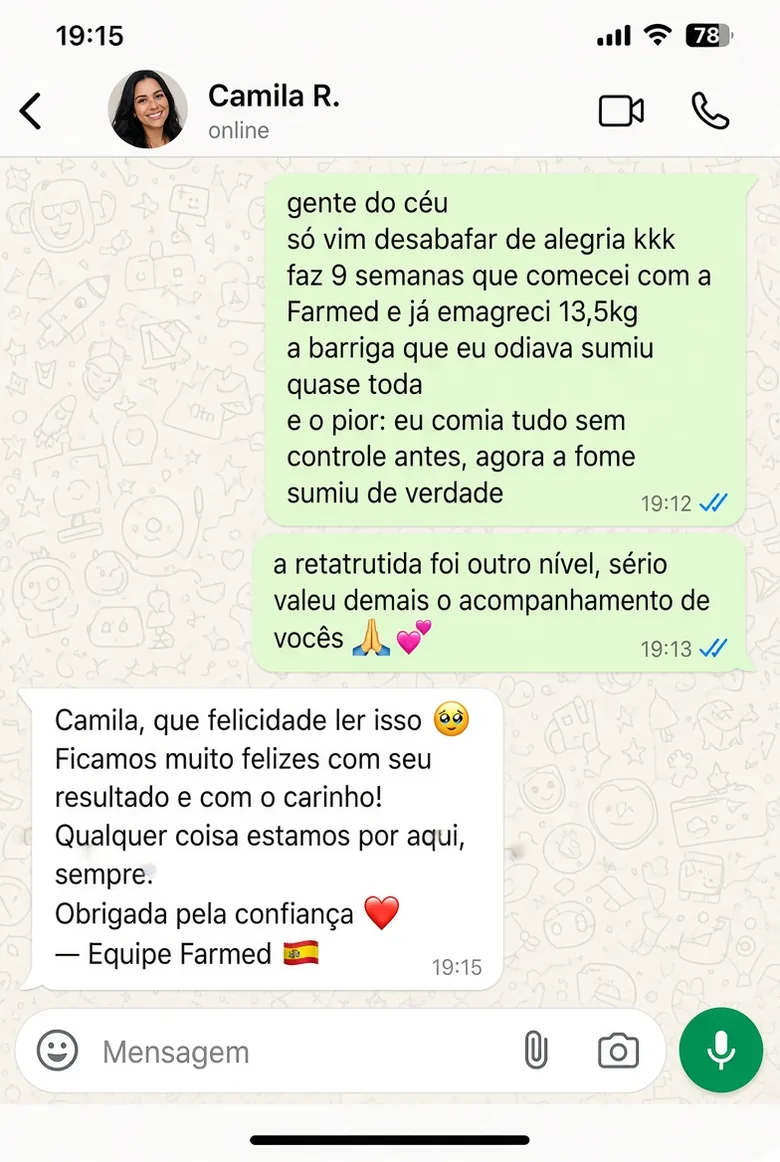 Conversa de WhatsApp em que Camila relata 13,5 kg em 9 semanas de protocolo